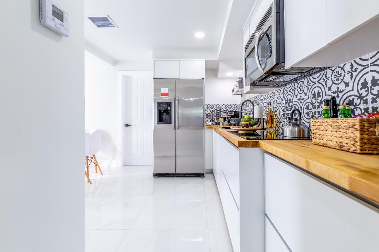 Serenity Lodge Condo Miami Luaran gambar