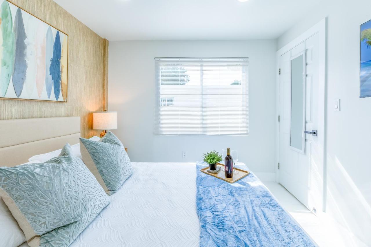 Serenity Lodge Condo Miami Luaran gambar